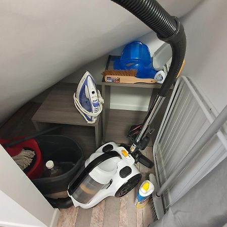 Appartement Renove Et Lumineux A Mers Les Bains Au Dessus D'Un Ancien Commerce Mersois En Duplex Pour 4 Personnes Pour Du Repos, Des Vacances Ou Pour Le Travail エクステリア 写真