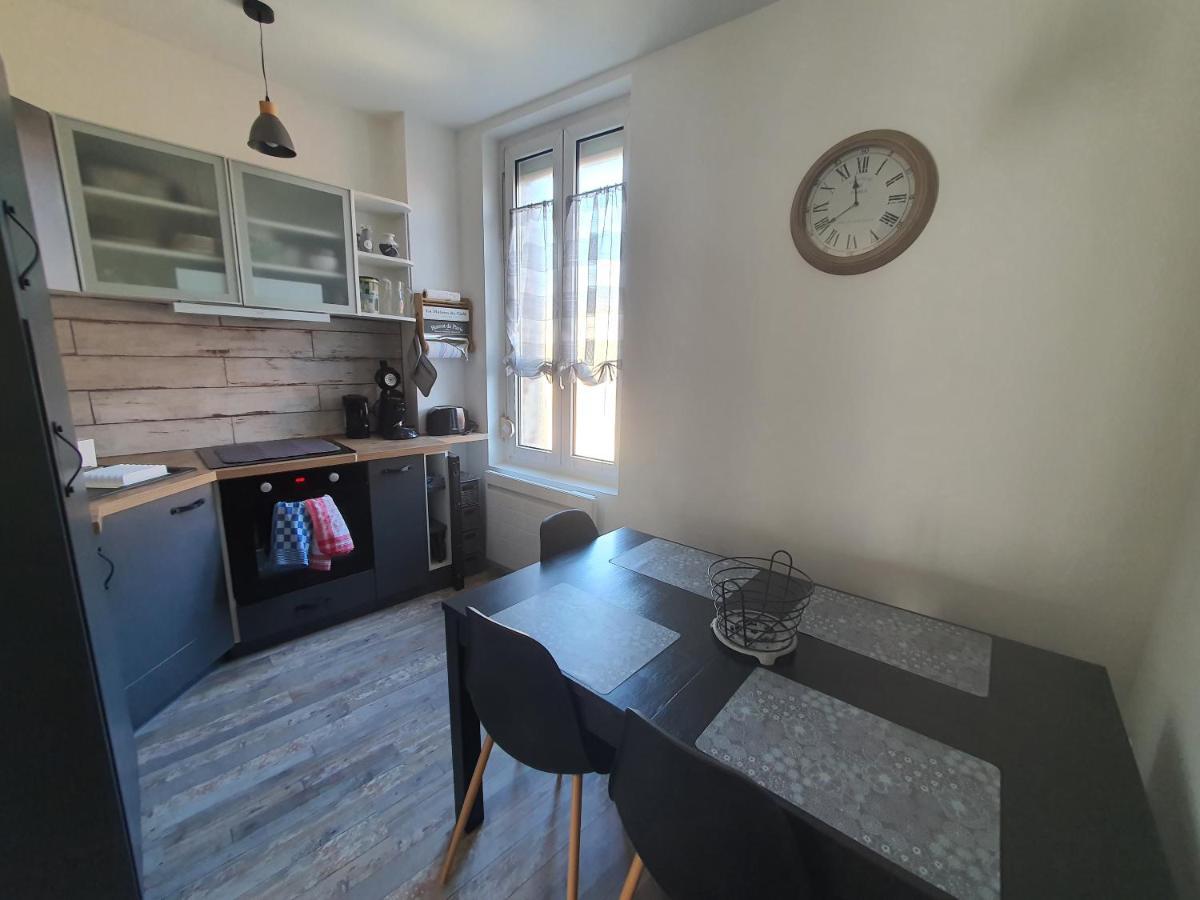 Appartement Renove Et Lumineux A Mers Les Bains Au Dessus D'Un Ancien Commerce Mersois En Duplex Pour 4 Personnes Pour Du Repos, Des Vacances Ou Pour Le Travail エクステリア 写真