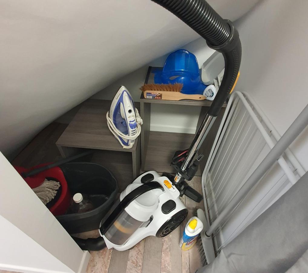 Appartement Renove Et Lumineux A Mers Les Bains Au Dessus D'Un Ancien Commerce Mersois En Duplex Pour 4 Personnes Pour Du Repos, Des Vacances Ou Pour Le Travail エクステリア 写真